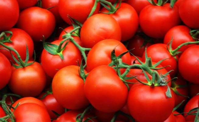 Чем полезен томатный сок для здоровья человека?